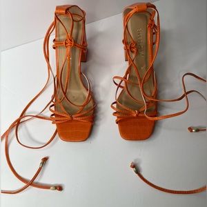 Shoe Dazzle Strappy Sandals